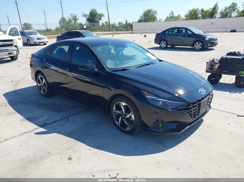 HYUNDAI ELANTRA SEL