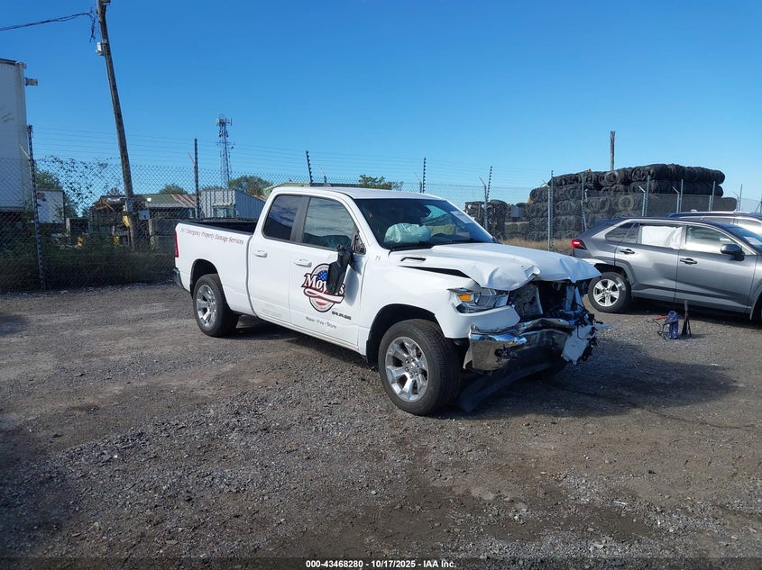 RAM 1500 BIG HORN 4X4 6 4 BOX