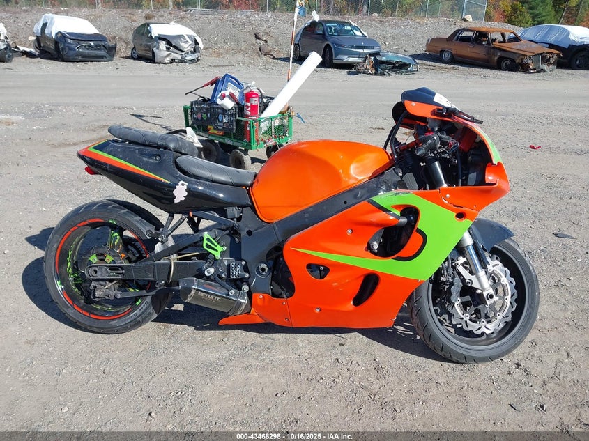 1997 Suzuki Gsx-R750 VIN: JS1GR7DA9V2101575 Lot: 43468298