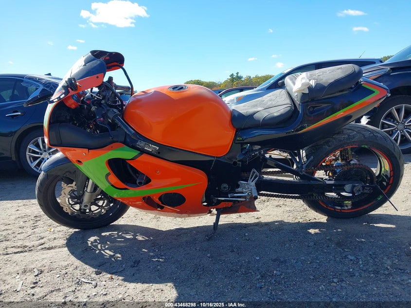 1997 Suzuki Gsx-R750 VIN: JS1GR7DA9V2101575 Lot: 43468298