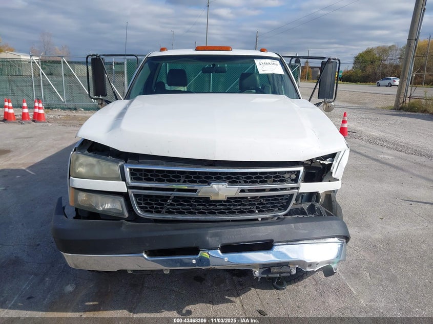 1GBJC34U57E116693 2007 CHEVROLET  photo no. 11