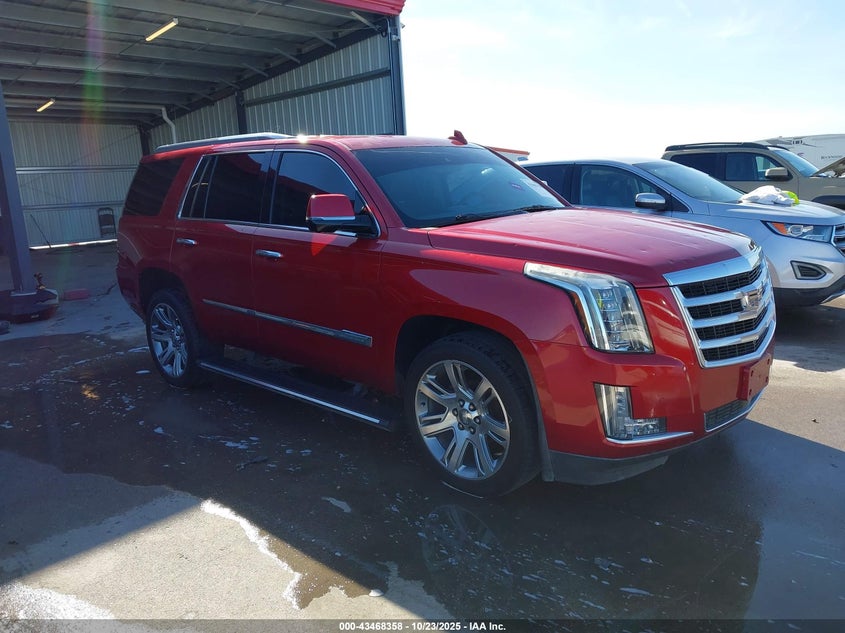 CADILLAC ESCALADE PREMIUM