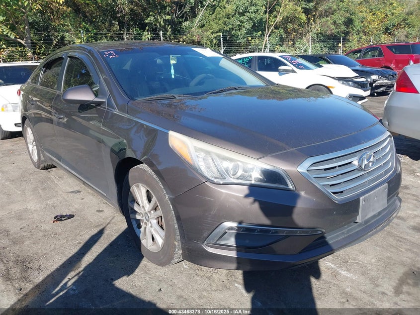 2015 HYUNDAI SONATA SE - 5NPE24AFXFH196454