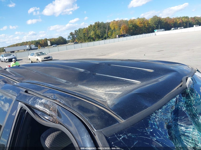 2001 Ford F-150 King Ranch Edition/Lariat/Xlt VIN: 1FTRW08L21KB85033 Lot: 43468382