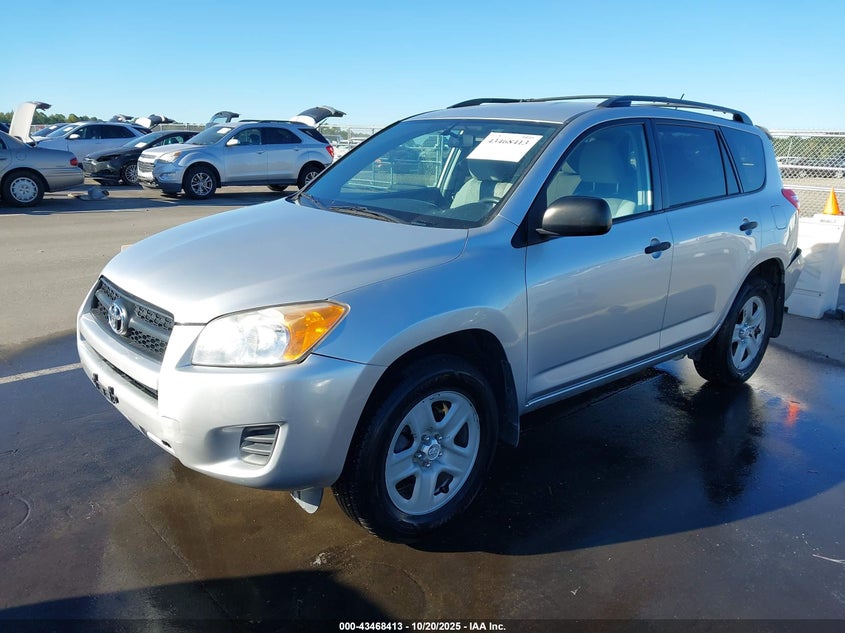 2T3BF4DV3BW156164 2011 TOYOTA RAV 4 photo no. 2