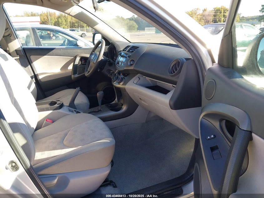 2T3BF4DV3BW156164 2011 TOYOTA RAV 4 photo no. 5