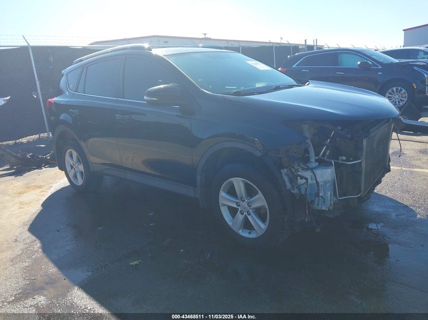 2014 TOYOTA RAV4 XLE - 2T3WFREV6EW129543