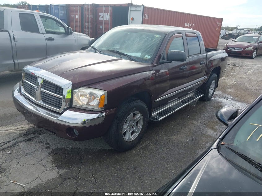 1D3HW58N35S233355 2005 DODGE DAKOTA photo no. 2