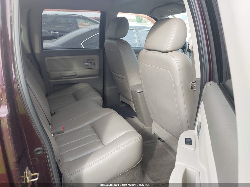 1D3HW58N35S233355 2005 DODGE DAKOTA photo no. 8