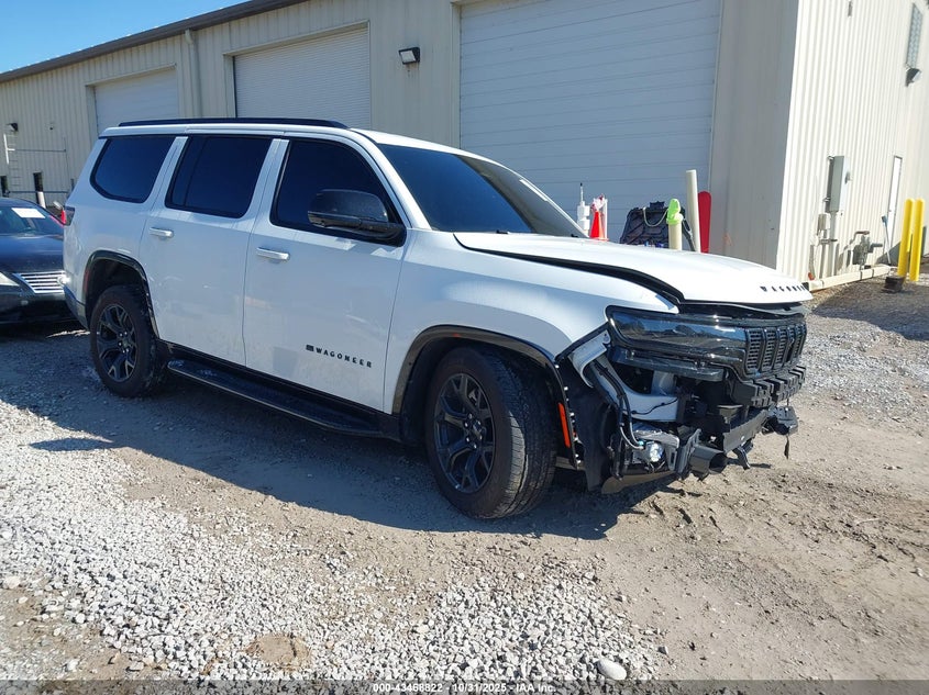 JEEP WAGONEER SERIES II 4X4