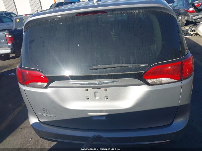 2017 Chrysler Pacifica Touring-L VIN: 2C4RC1BG9HR523890 Lot: 43468828