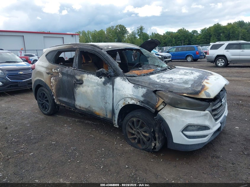 HYUNDAI TUCSON SEL PLUS