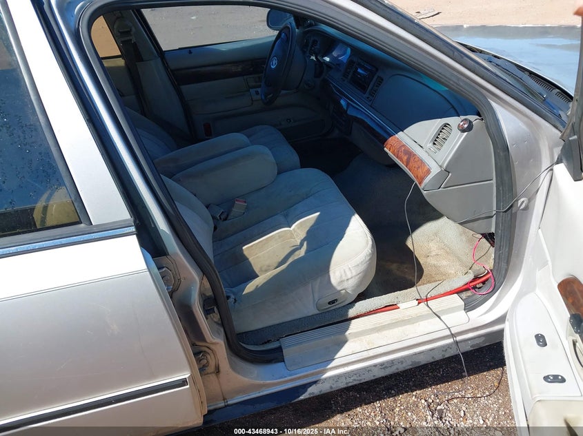 2MEFM75W34X644974 2004 MERCURY GRAND MARQUIS photo no. 5