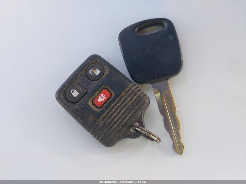 2002 Ford F-150 Lariat/Xlt VIN: 1FTRW08L82KB58789 Lot: 43468960