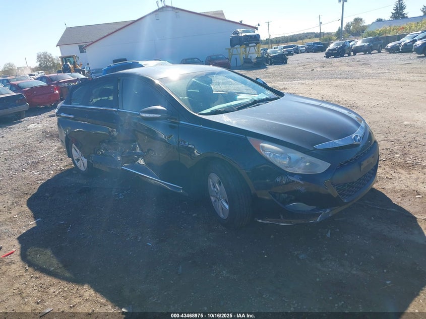 HYUNDAI SONATA HYBRID