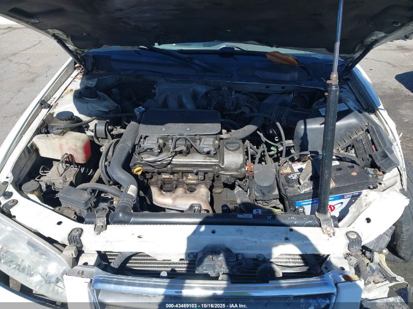 2000 Toyota Camry Le V6 VIN: JT2BF22K3Y0238320 Lot: 43469103