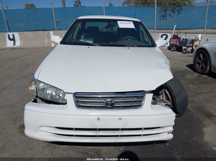 2000 Toyota Camry Le V6 VIN: JT2BF22K3Y0238320 Lot: 43469103