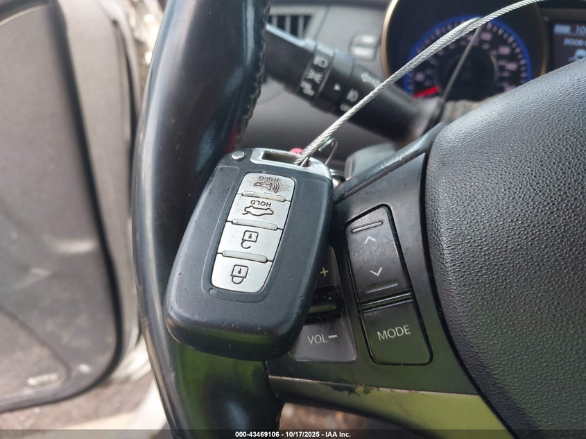 2013 HYUNDAI GENESIS 3.8 GRAND TOURING KMHHU6KJ5DU087047