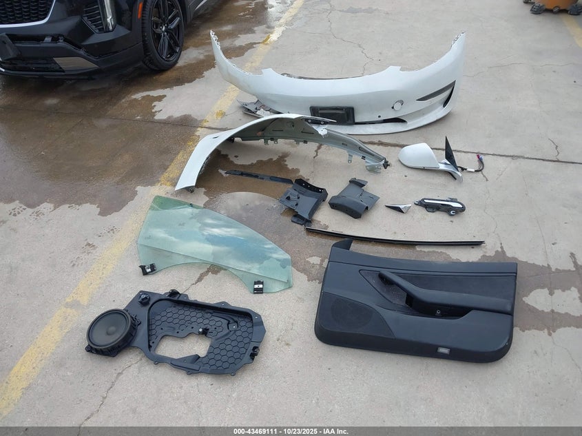 2018 Tesla Model 3 Long Range/Mid Range VIN: 5YJ3E1EA6JF032704 Lot: 43469111