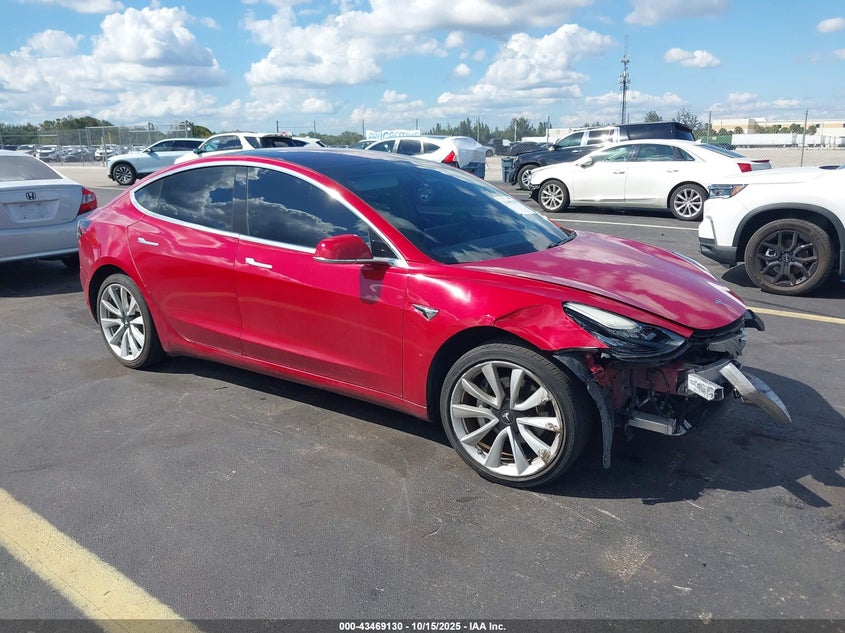 TESLA MODEL 3 LONG RANGE/MID RANGE