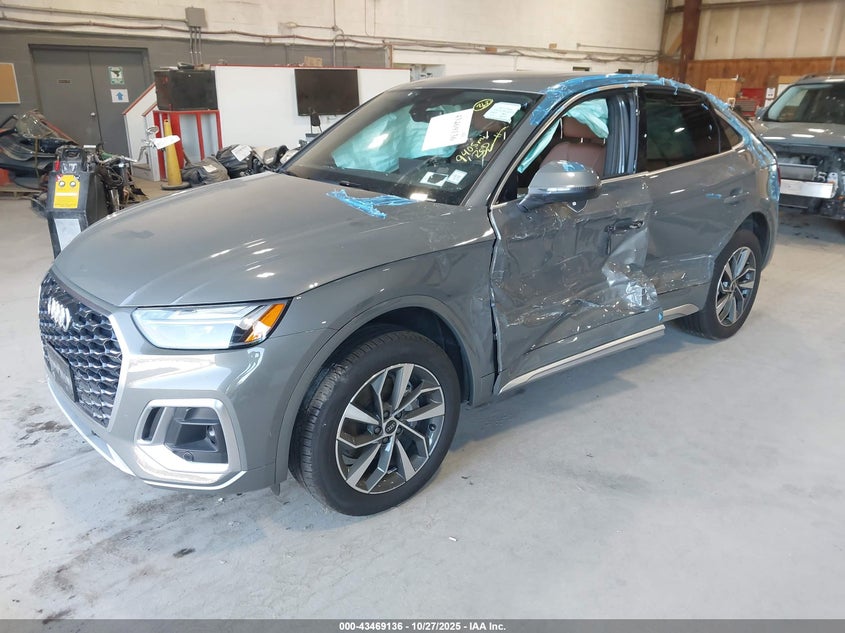 2025 AUDI Q5 SPORTBACK auction photo 2