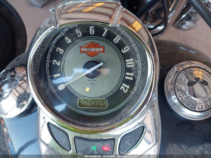 2012 Harley-Davidson Flstc Heritage Softail Classic VIN: 1HD1BWV14CB017913 Lot: 43469146