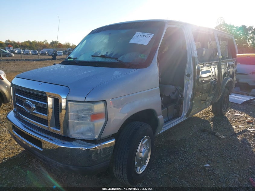 1FBNE3BL2ADA07241 2010 FORD ECONOLINE photo no. 2