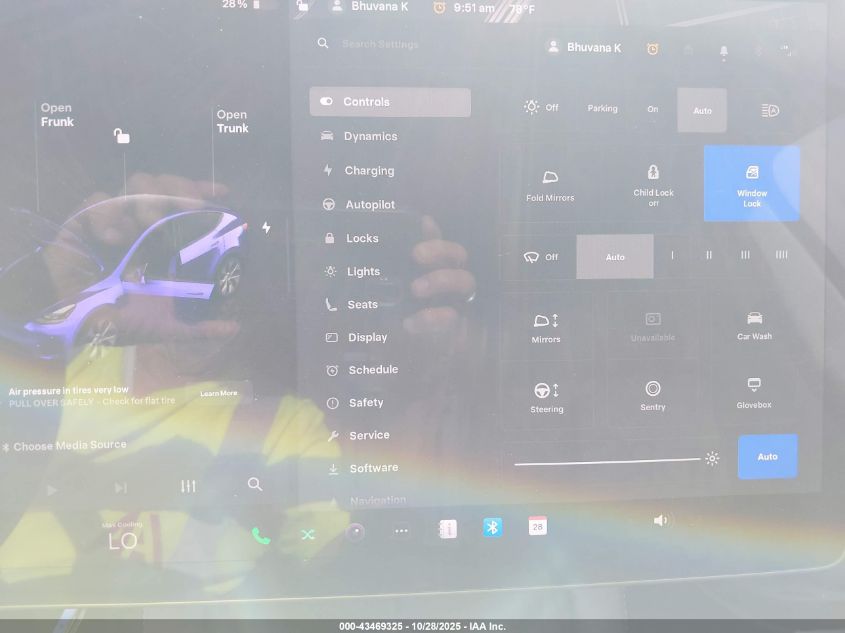 2023 Tesla Model Y VIN: 7SAYGDEE0PA187469 Lot: 43469325