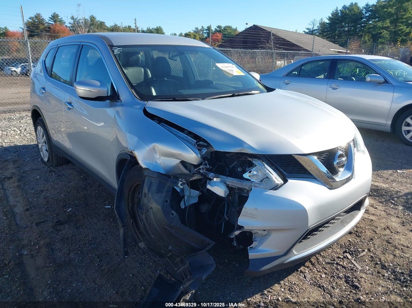 2015 NISSAN ROGUE S - KNMAT2MT5FP520285