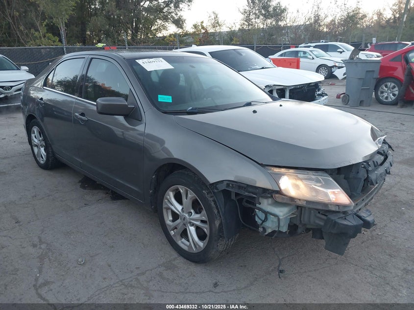 FORD FUSION SE