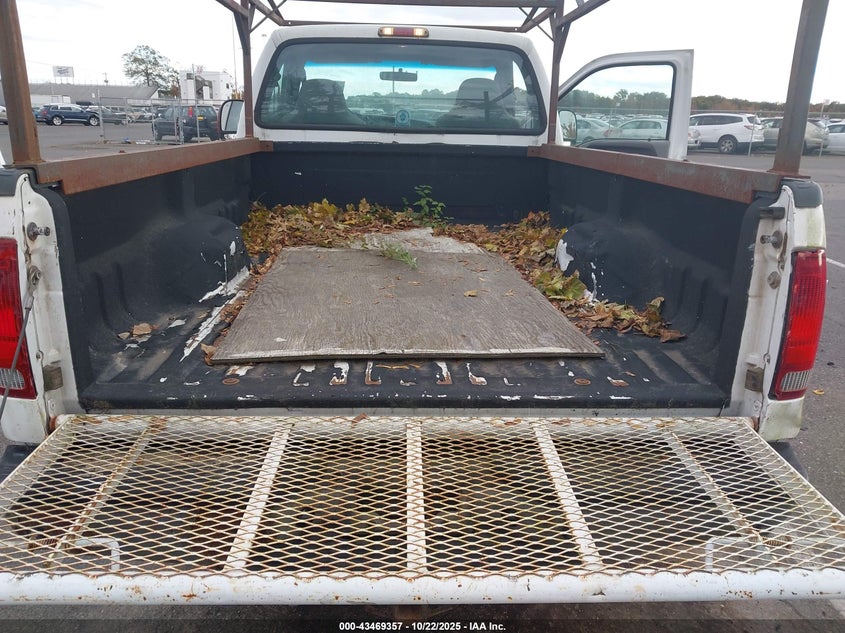 1FTWF30Y07EA60485 2007 FORD F350 photo no. 6