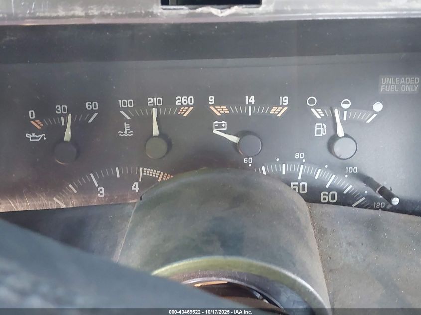 1992 Chevrolet Gmt-400 C3500 VIN: 2GCHC39NXN1168234 Lot: 43469522