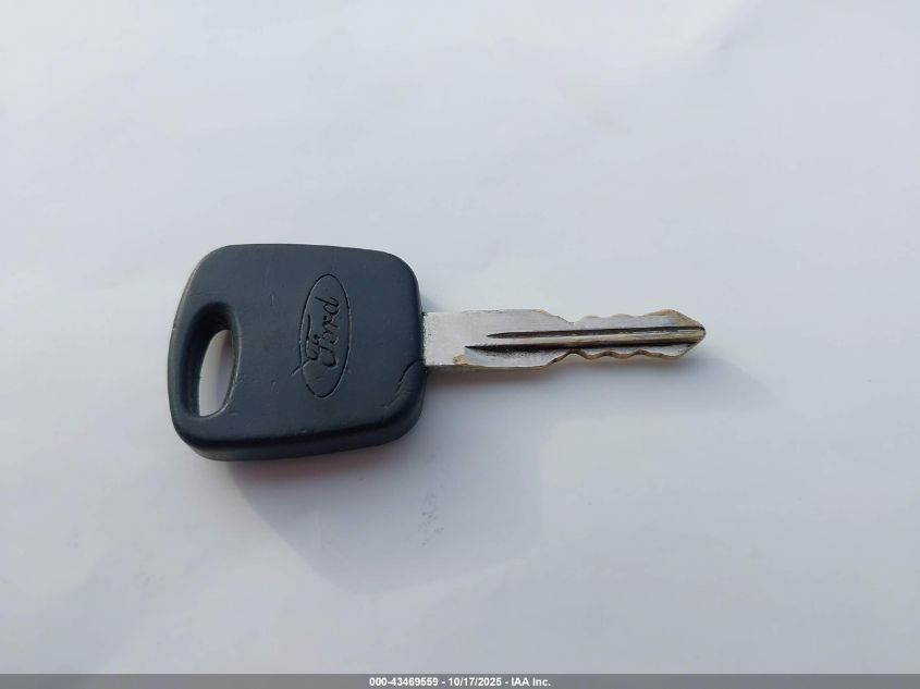 1998 Ford Expedition Eddie Bauer/Xlt VIN: 1FMPU18L9WLA54665 Lot: 43469559