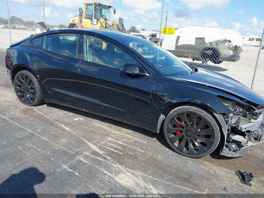 TESLA MODEL 3 PERFORMANCE DUAL MOTOR ALL-WHEEL DRIVE