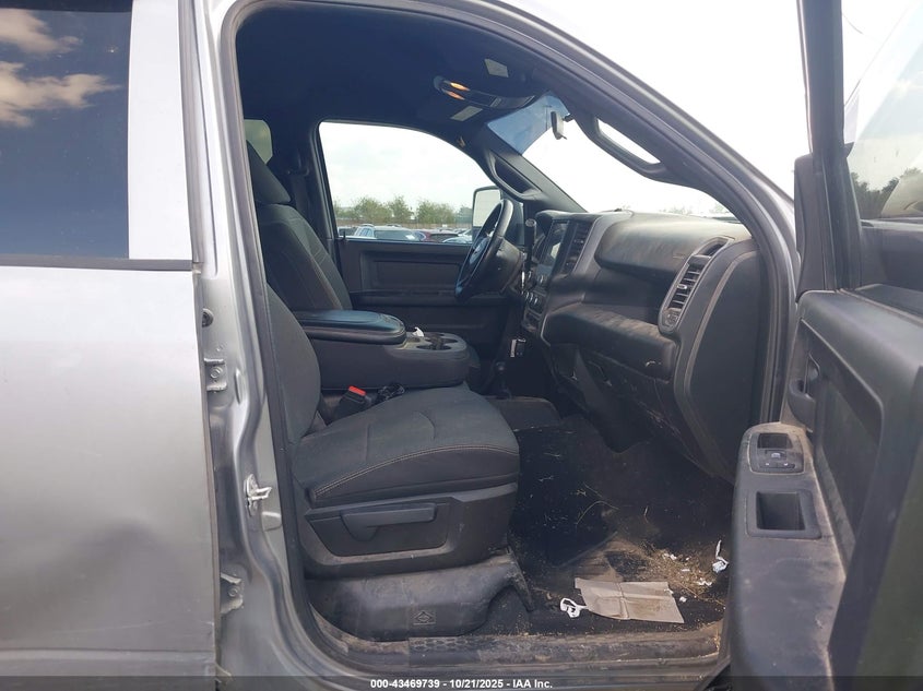 2023 Ram 3500 Tradesman 4X4 8' Box VIN: 3C63RRGL4PG630155 Lot: 43469739