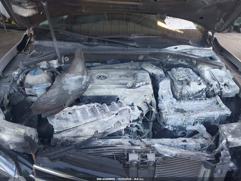 1VWAS7A37FC090574 2015 VOLKSWAGEN PASSAT photo no. 10