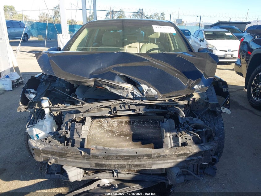 KMHD35LH7GU323340 2016 HYUNDAI ELANTRA photo no. 12