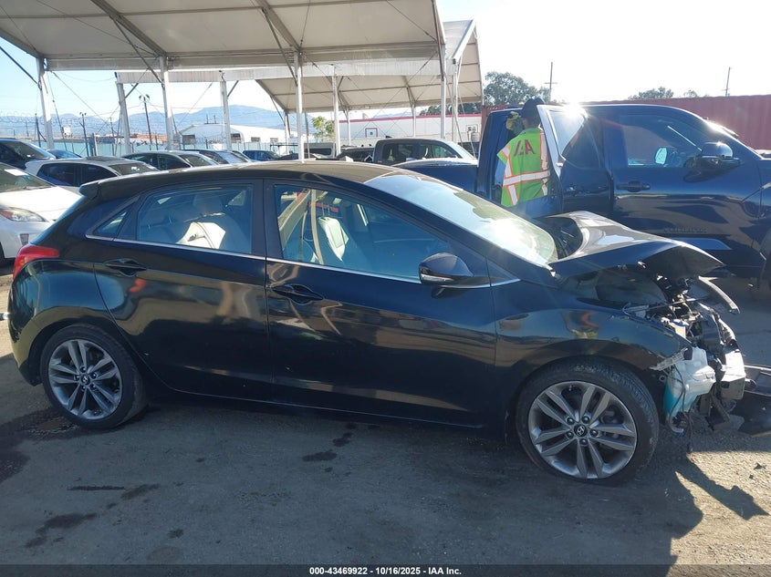 KMHD35LH7GU323340 2016 HYUNDAI ELANTRA photo no. 13