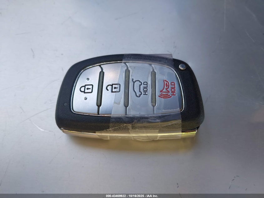 KMHD35LH7GU323340 2016 HYUNDAI ELANTRA photo no. 11