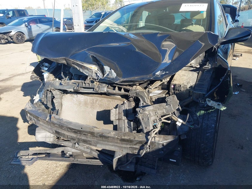 KMHD35LH7GU323340 2016 HYUNDAI ELANTRA photo no. 6