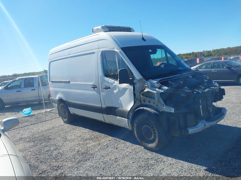 2021 Mercedes-Benz Sprinter 2500 Standard Roof V6 VIN: W1Y4EBHYXMT057881 Lot: 43470281