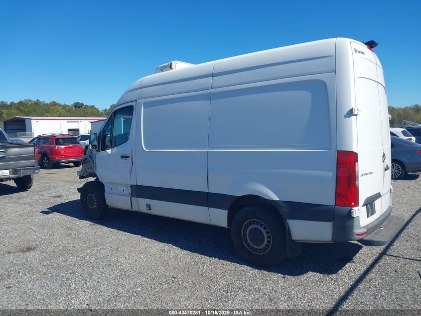 2021 Mercedes-Benz Sprinter 2500 Standard Roof V6 VIN: W1Y4EBHYXMT057881 Lot: 43470281