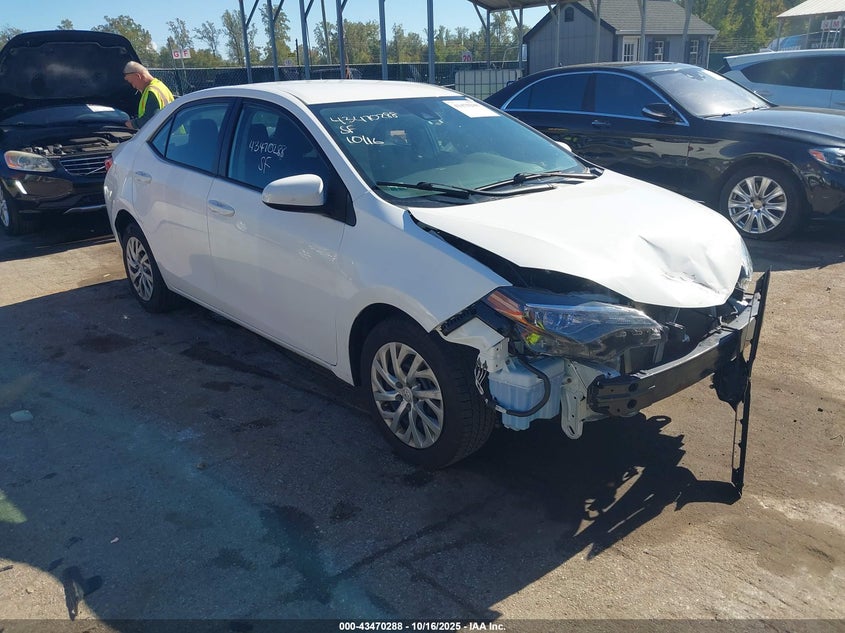 2017 TOYOTA COROLLA LE - 2T1BURHE7HC946762