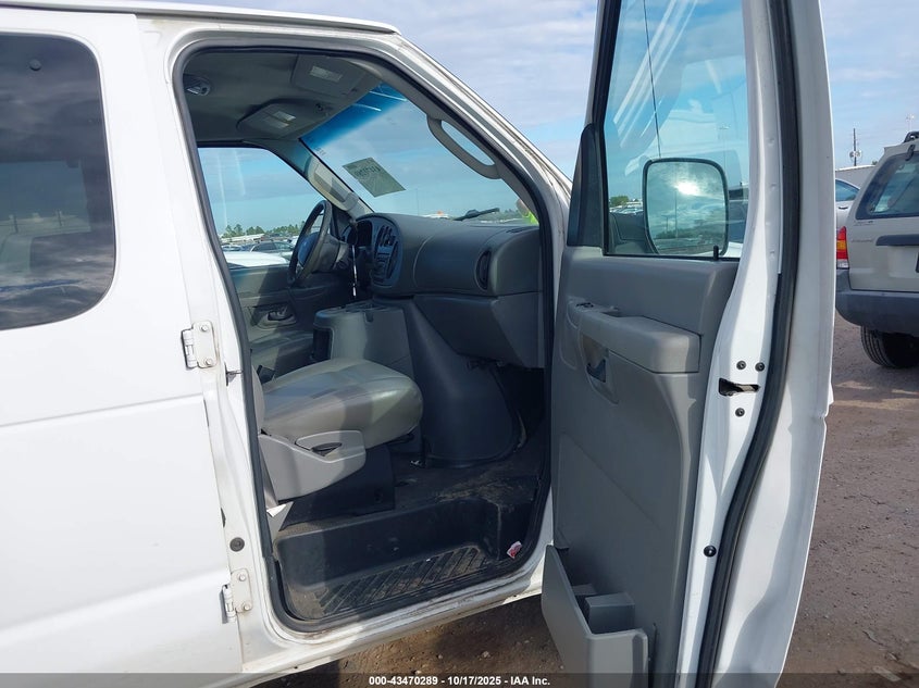 2008 Ford E-350 Super Duty Xl/Xlt