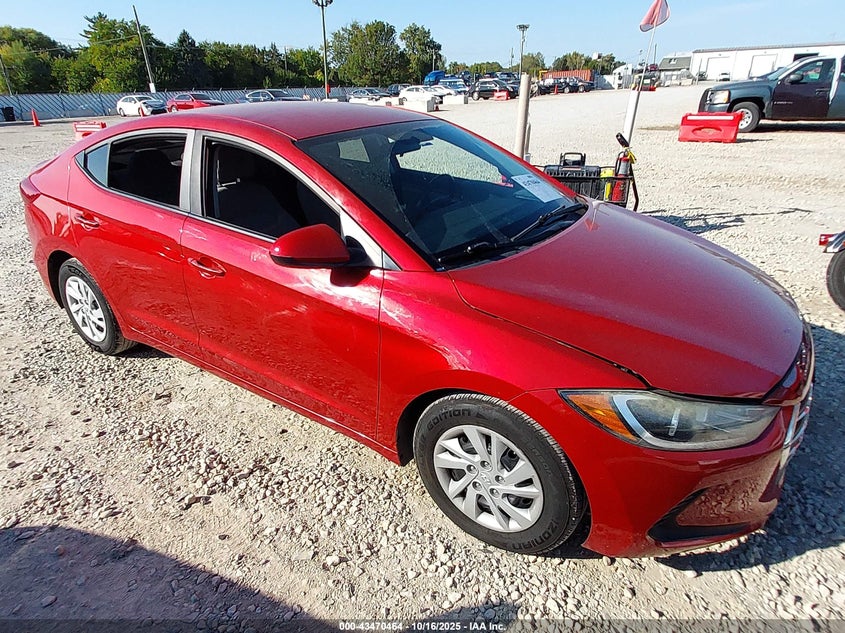 HYUNDAI ELANTRA SE