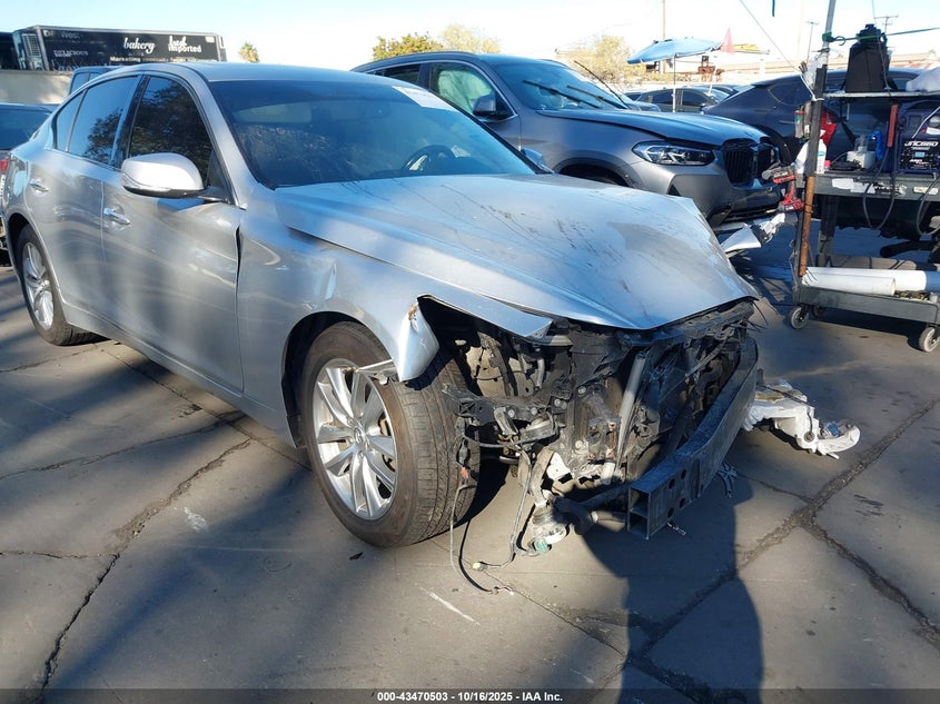 INFINITI Q50 3.0T PREMIUM