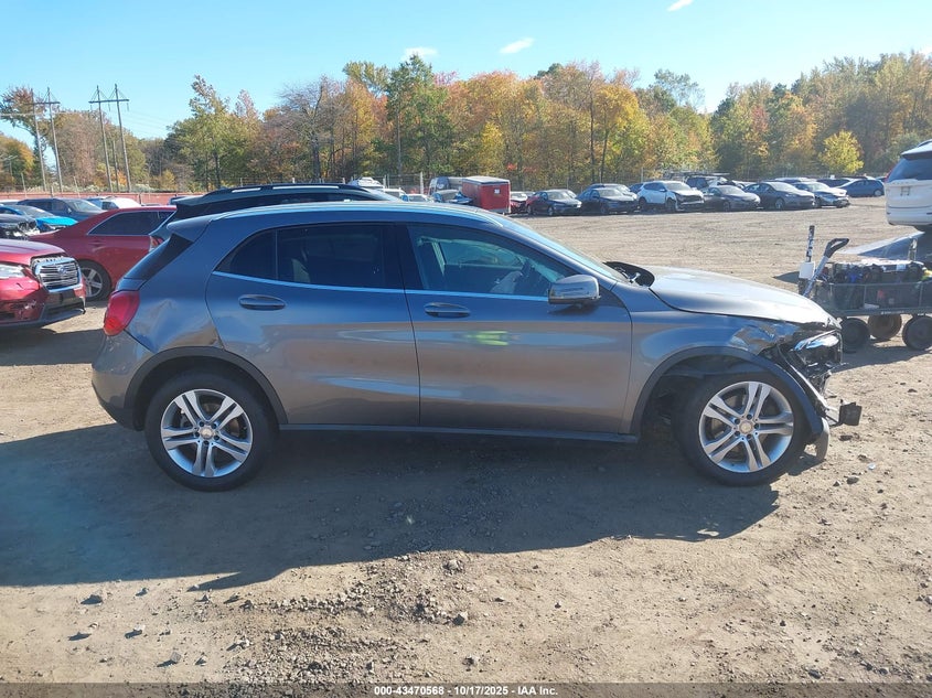 2017 MERCEDES-BENZ GLA 250 4MATIC WDCTG4GB5HJ304349