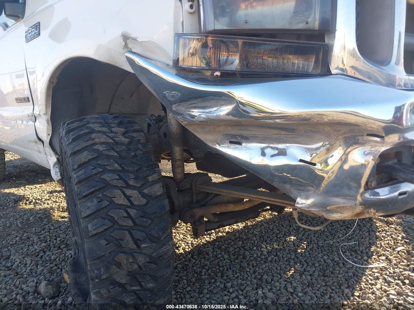 1FTNF21F41EA76103 2001 FORD F250 photo no. 6