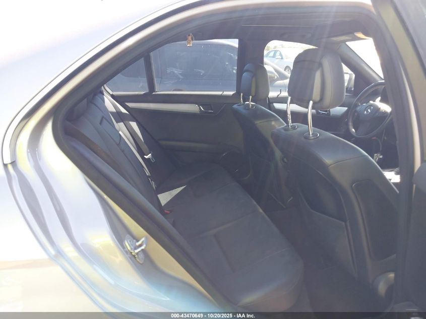 2008 Mercedes-Benz C 300 Luxury/Sport VIN: WDDGF54X38F075758 Lot: 43470649