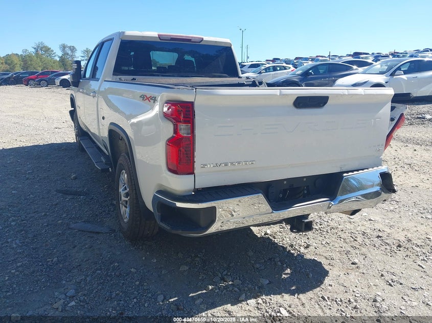 2GC4YNE7XN1244974 2022 CHEVROLET SILVERADO photo no. 3